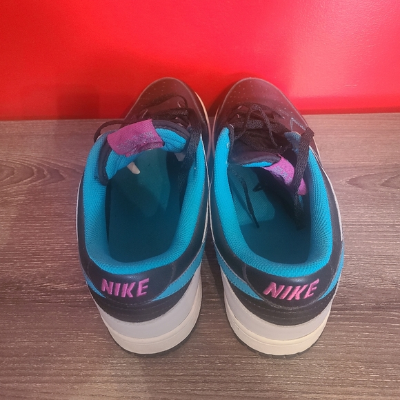NIKE DUNK LOW 2008 Black Neo Turquoise Blue White Mens Size10.5 Shoes 31… - Picture 8 of 9